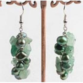 pearl gem earring