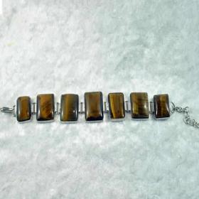 tiger eye