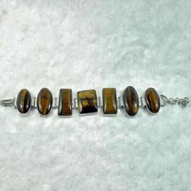 tiger eye