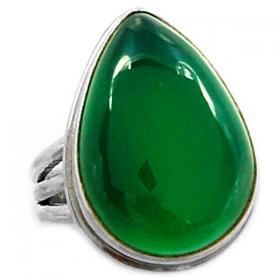 FACETED GREEN ONYX RING